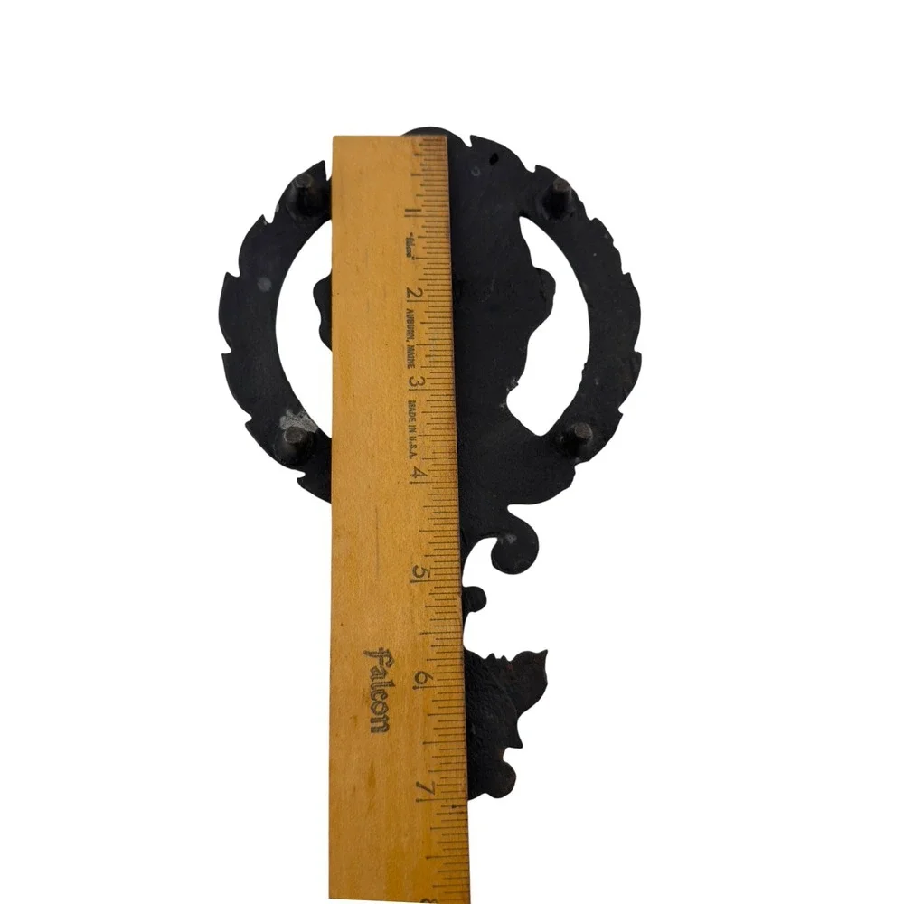 Thomas Jefferson Cast Iron Trivet Wall Plaque Portrait Relief Rustic Patina‎